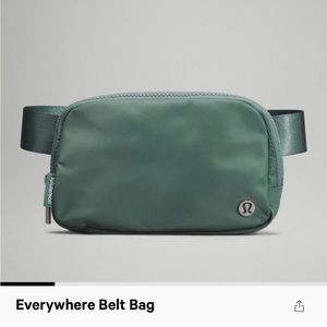 Lululemon everywhere belt bag